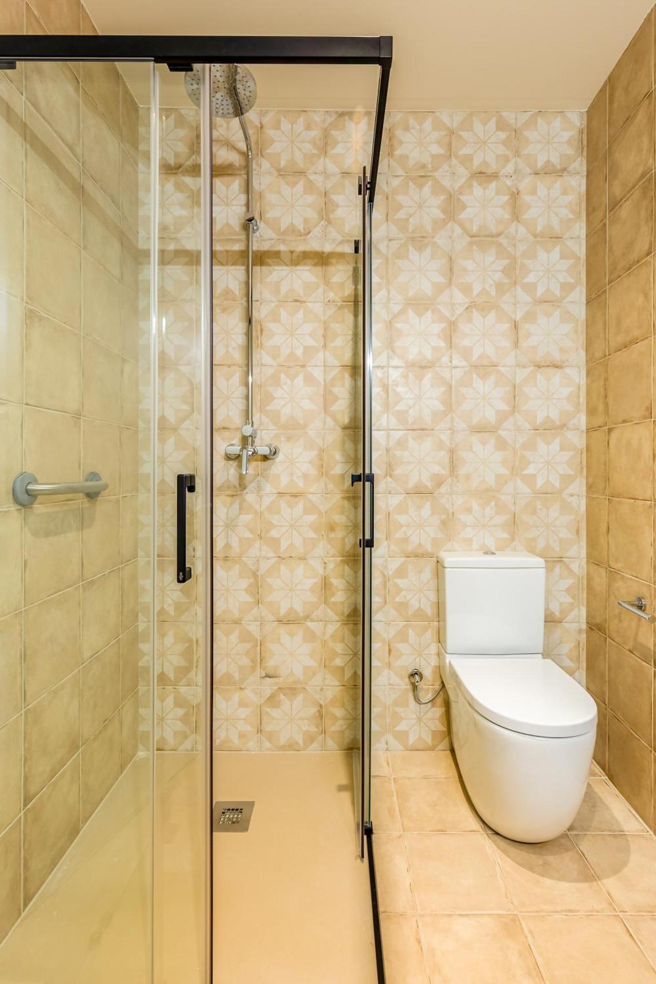 Can Cintet 21Nuevo Apartamento Moderno En בסלו מראה חיצוני תמונה